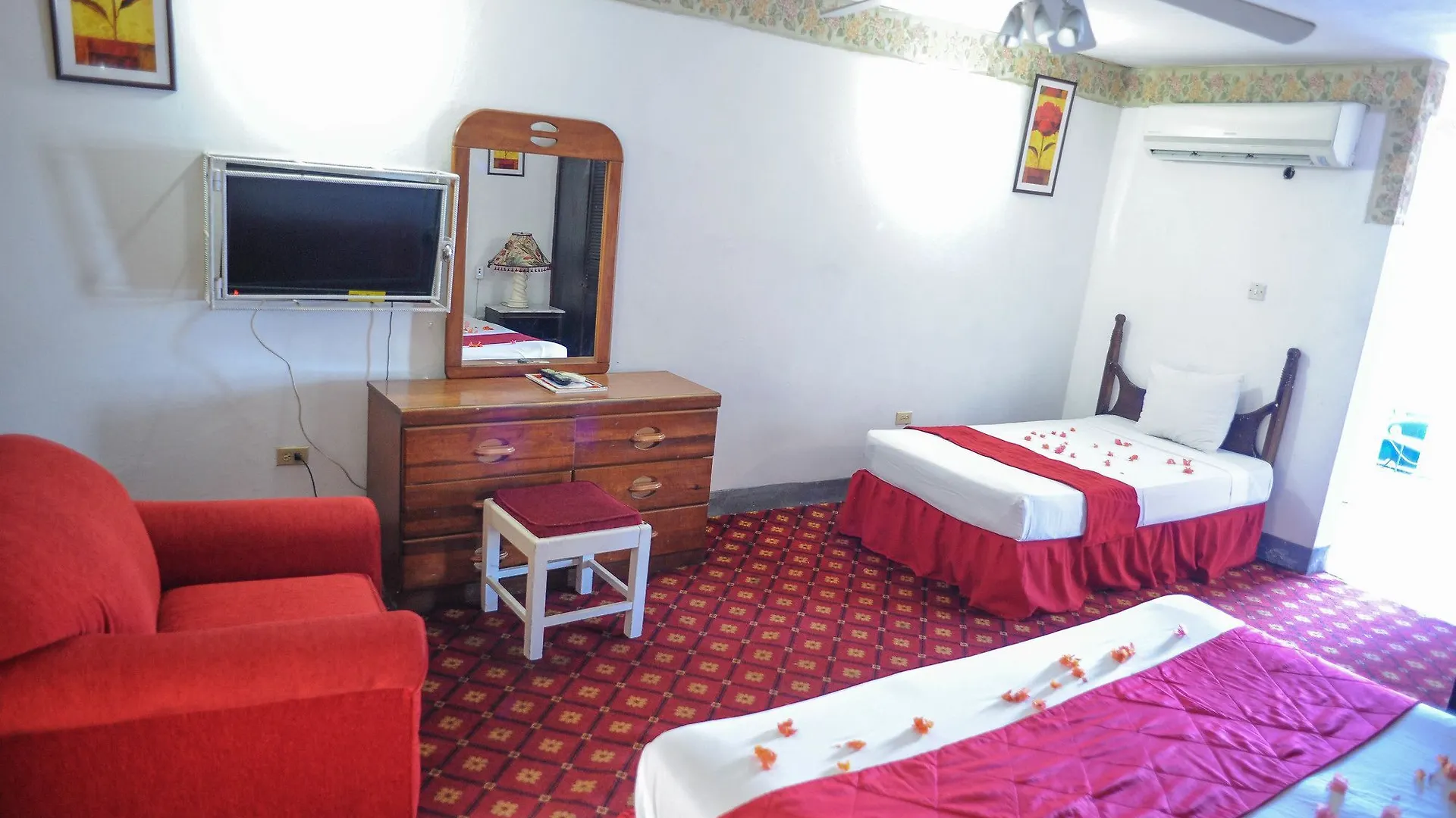 ***  Glorianna Hotel 몬테고 베이 자메이카