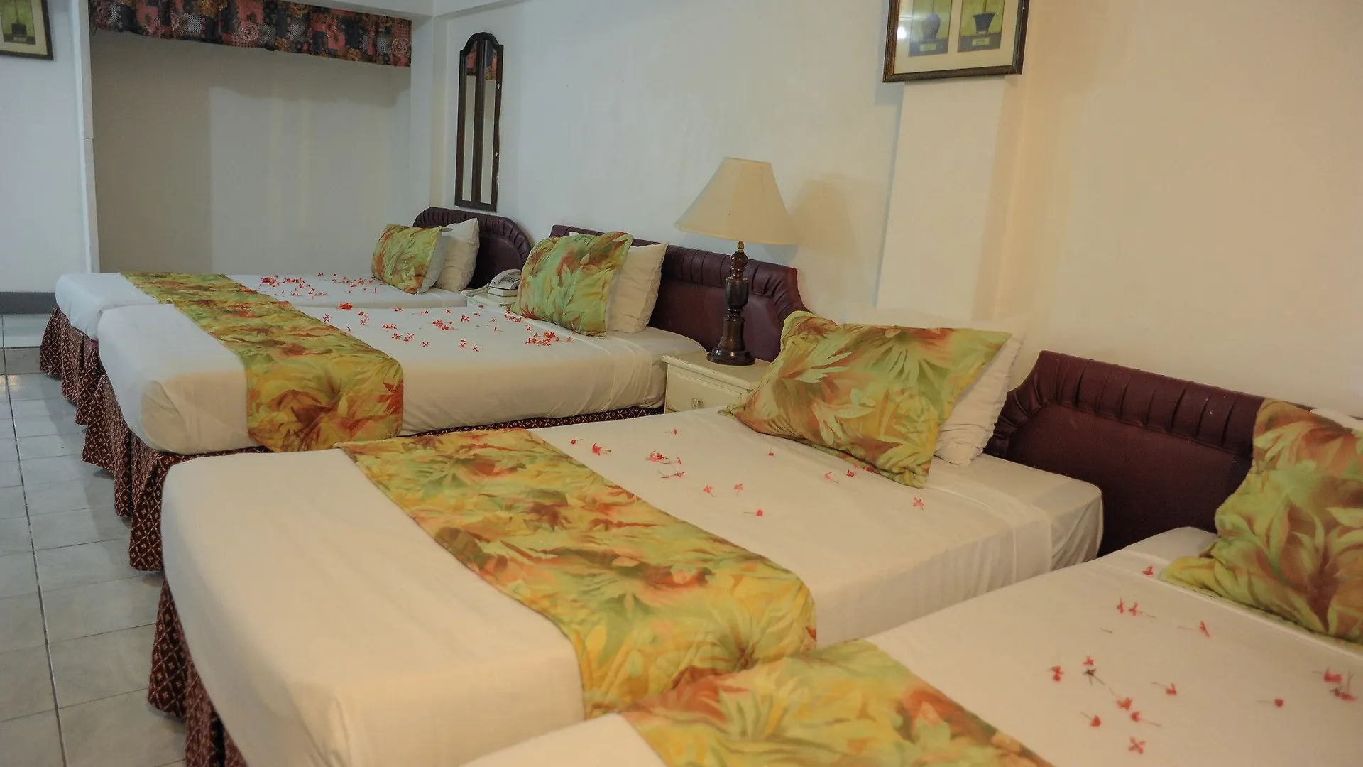 Glorianna Hotel 몬테고 베이 자메이카